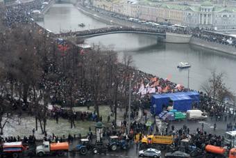В Москве акция на Болотной площади собрала более 20 тыс человек